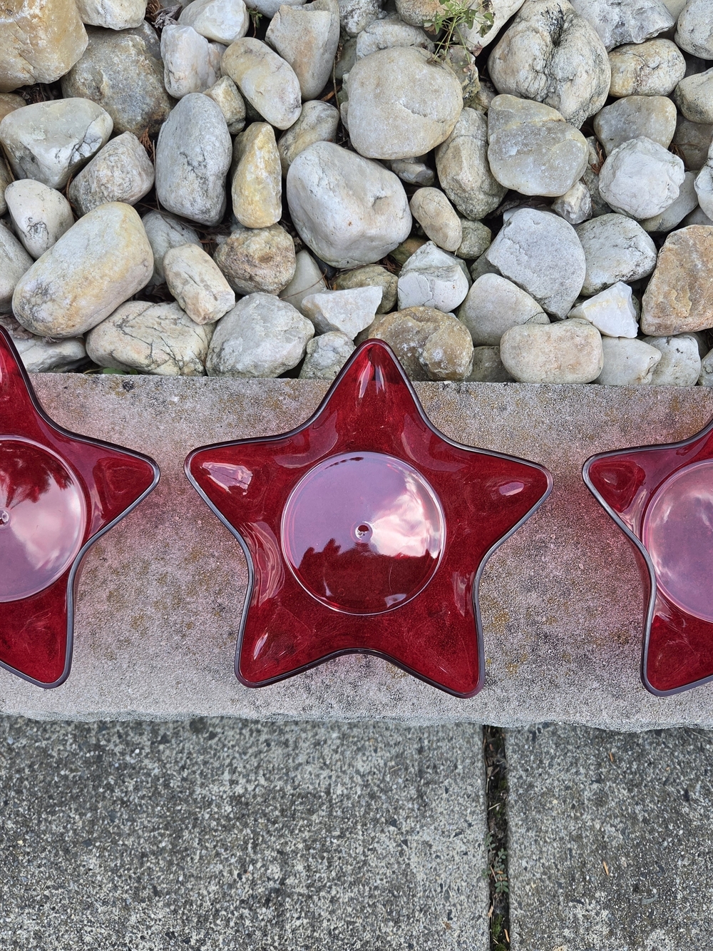 8” Red Star-Shaped Acrylic Serving Bowl